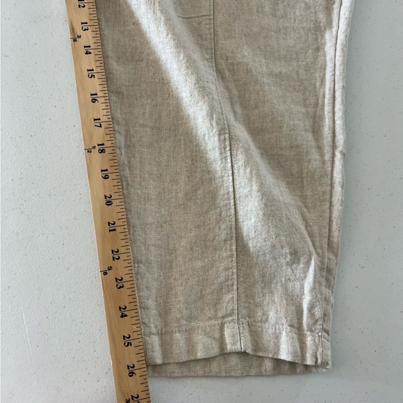 Old Navy Women’s 4XL High Rise Cropped Linen-Blend Tapered Pants Beige - Picture 9 of 15